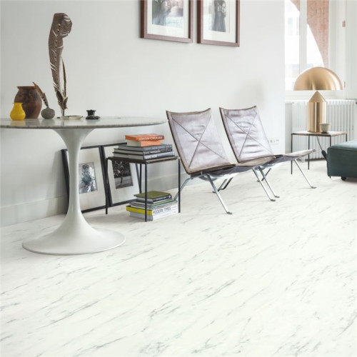 Виниловое покрытие Quick-Step Oro - Tiles Белый Каррарский мрамор AVSTU40136 (4+1mm)
