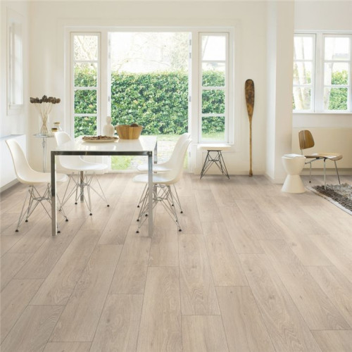 Ламинат Quick-Step Дуб лунный светлый CLASSIC WATERPROOF CLM1658