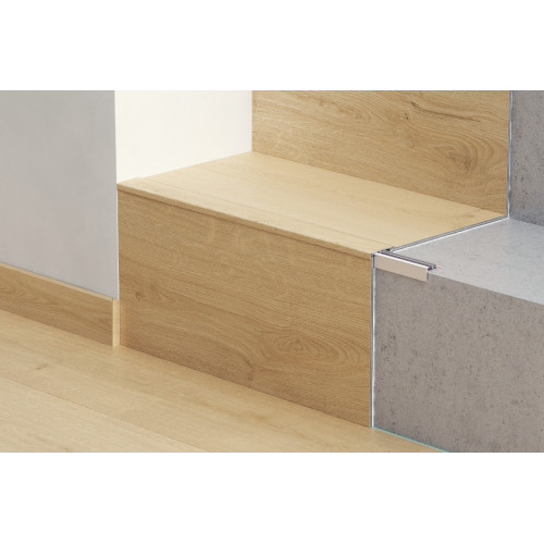 Алюминиевый подпрофиль для лестниц Incizo Quick-Step