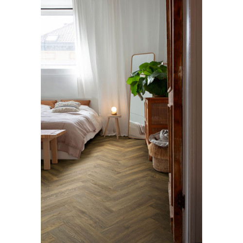 Виниловое покрытие IVC DIVINO Drayback Herringbone Texas Oak 82871