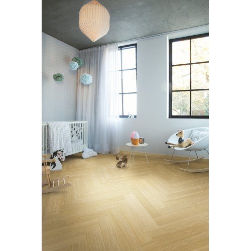 Виниловое покрытие Quick-Step Pristine Herringbone (елка) Serene oak medium natural SGHBC20332 (2,5 мм)