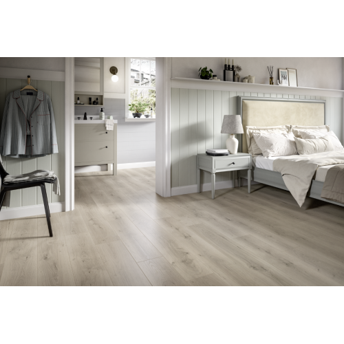 Ламінат Egger NatureSense Aqua 8/32 Classic EL2112 Дуб Піно світло-сірий